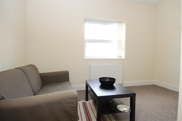 3 bed flat, 9 Seaton Avenue, Mutley, Plymouth, PL46QJ - Image 6